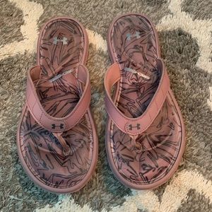 Under armour flip flops